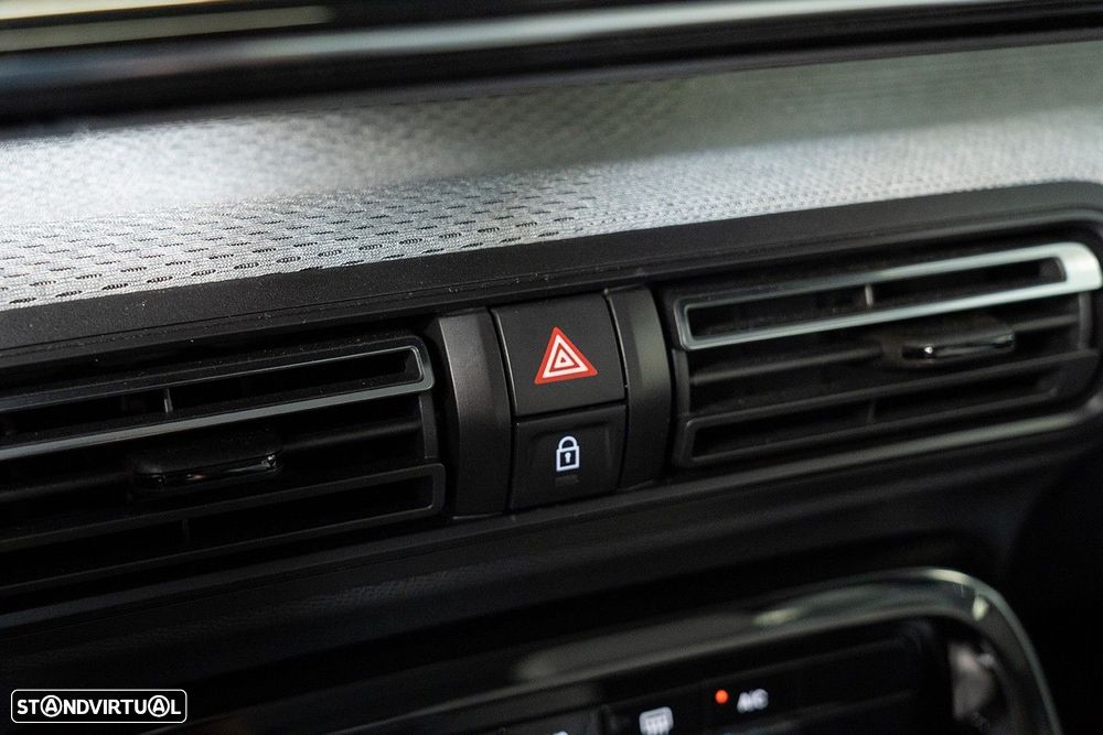 Citroën e-C3 44 kWh Autonomia Conforto Max - 29