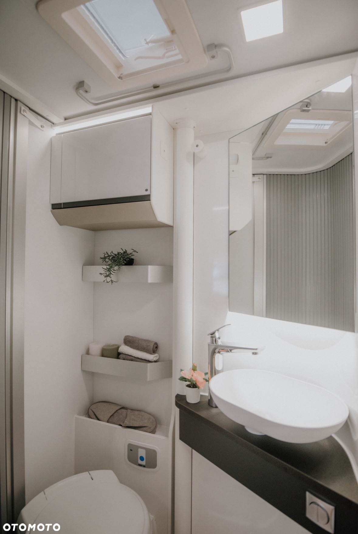 Adria Compact Supreme DL - 7