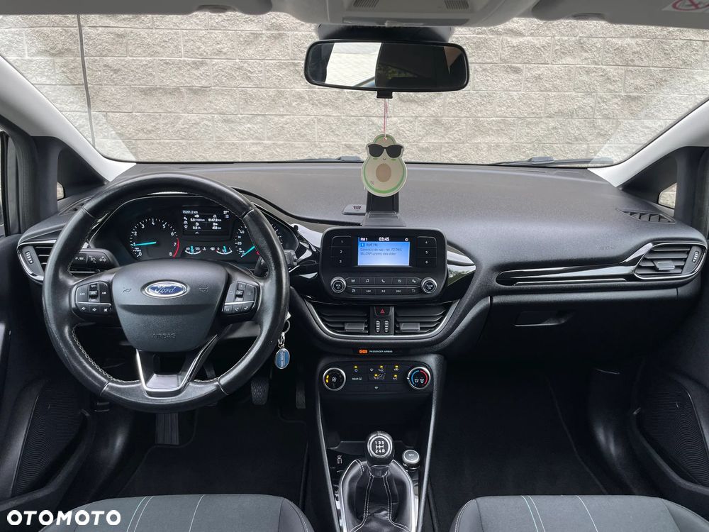 Ford Fiesta 1.1 Trend - 12