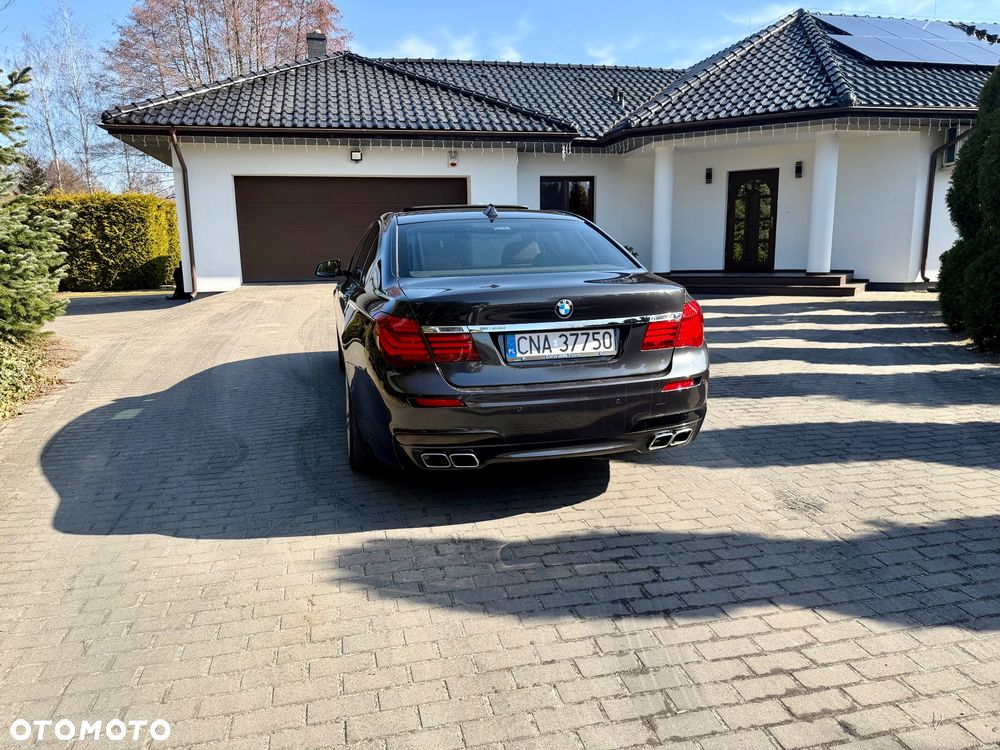 BMW Seria 7 750d xDrive - 10