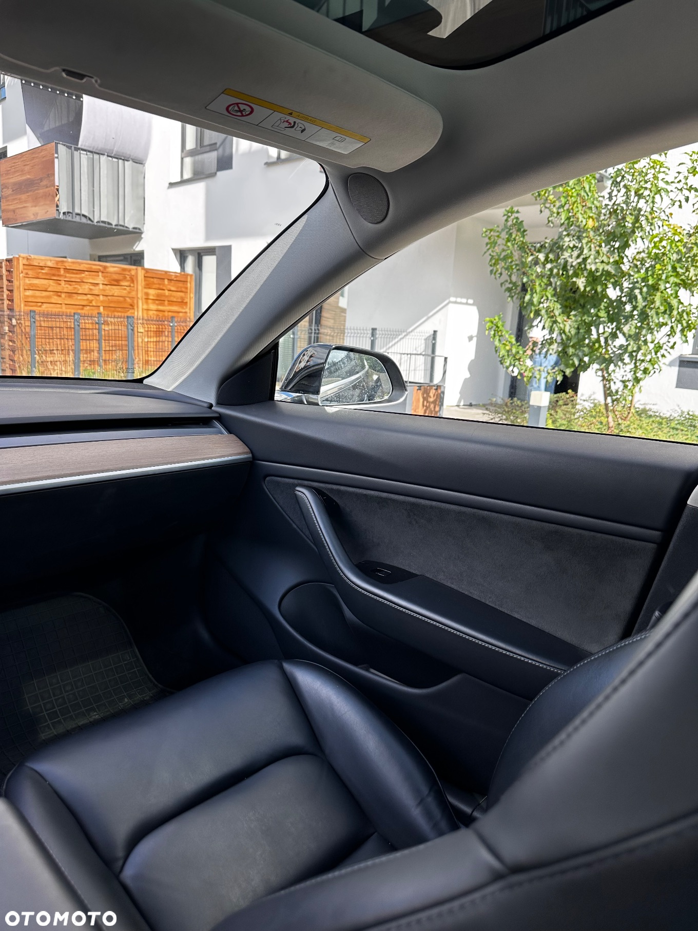 Tesla Model 3 Standard Reichweite Plus Hinterradantrieb - 17