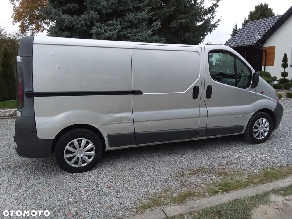 Opel Vivaro - 23