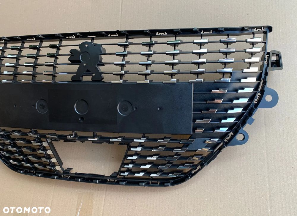 Grill Atrapa przednia Peugeot 208 II 2019- - 3