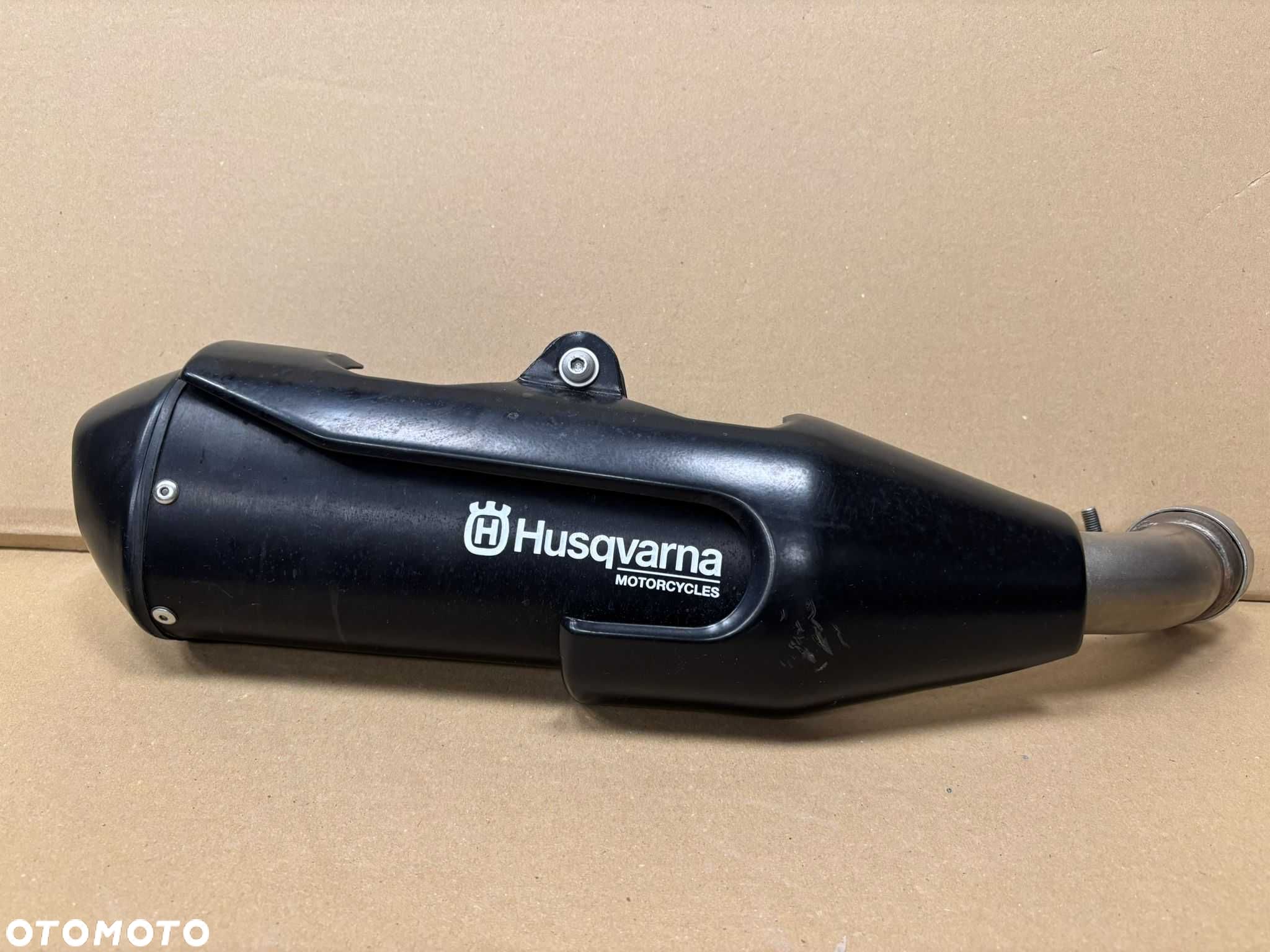 Wydech Tłumik Husqvarna Svartpilen  125 - 1