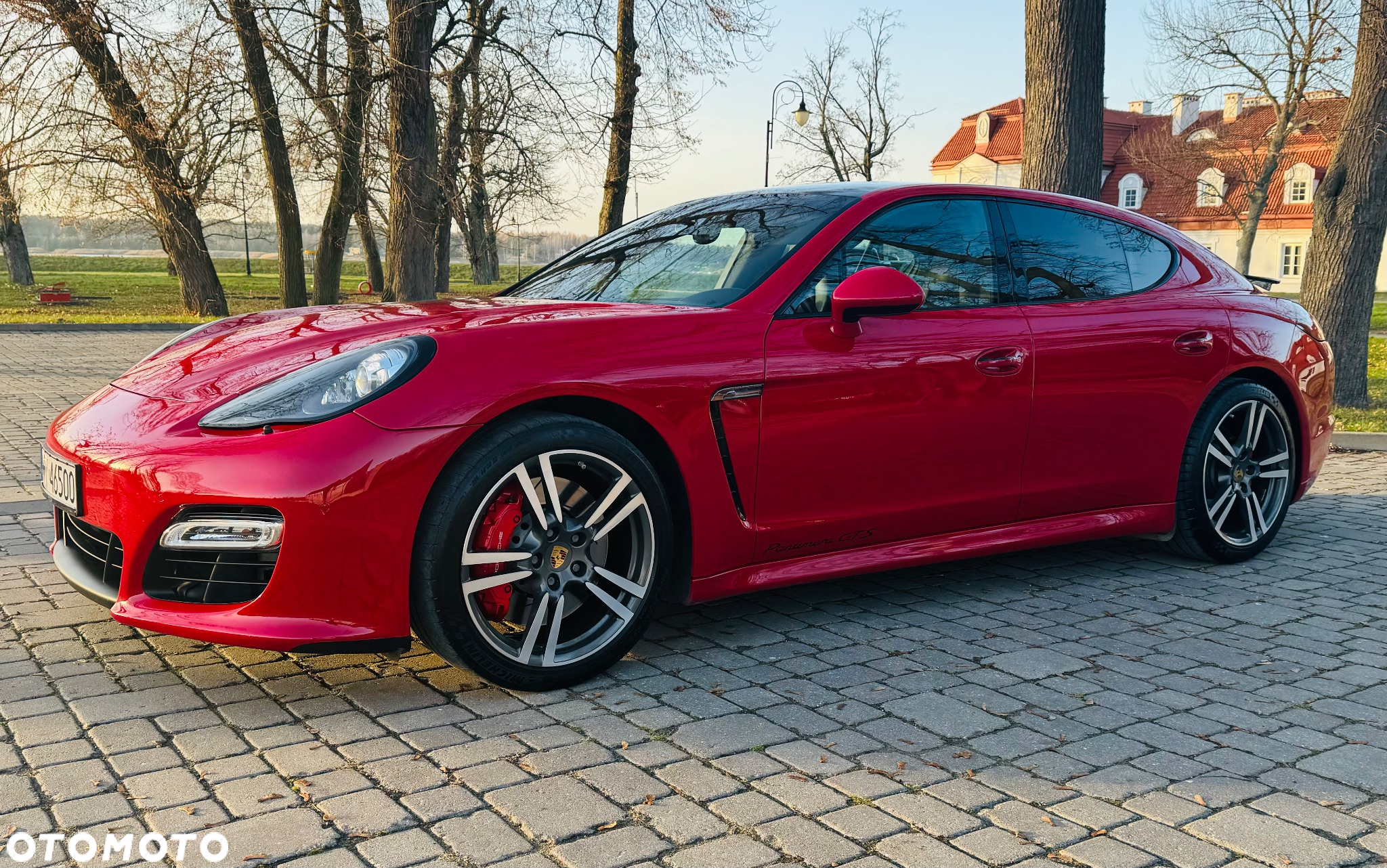 Porsche Panamera GTS - 9