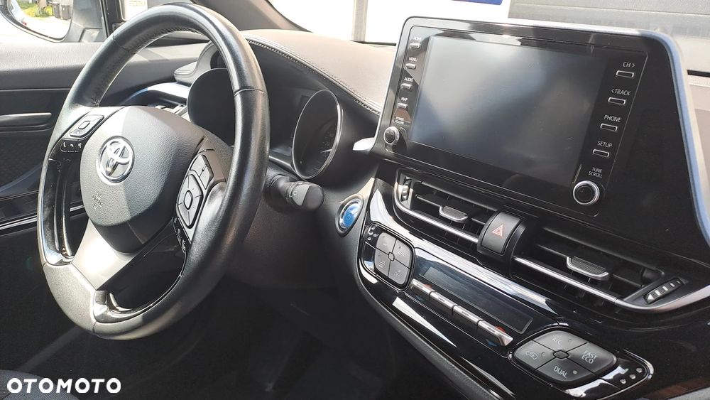 Toyota C-HR - 13