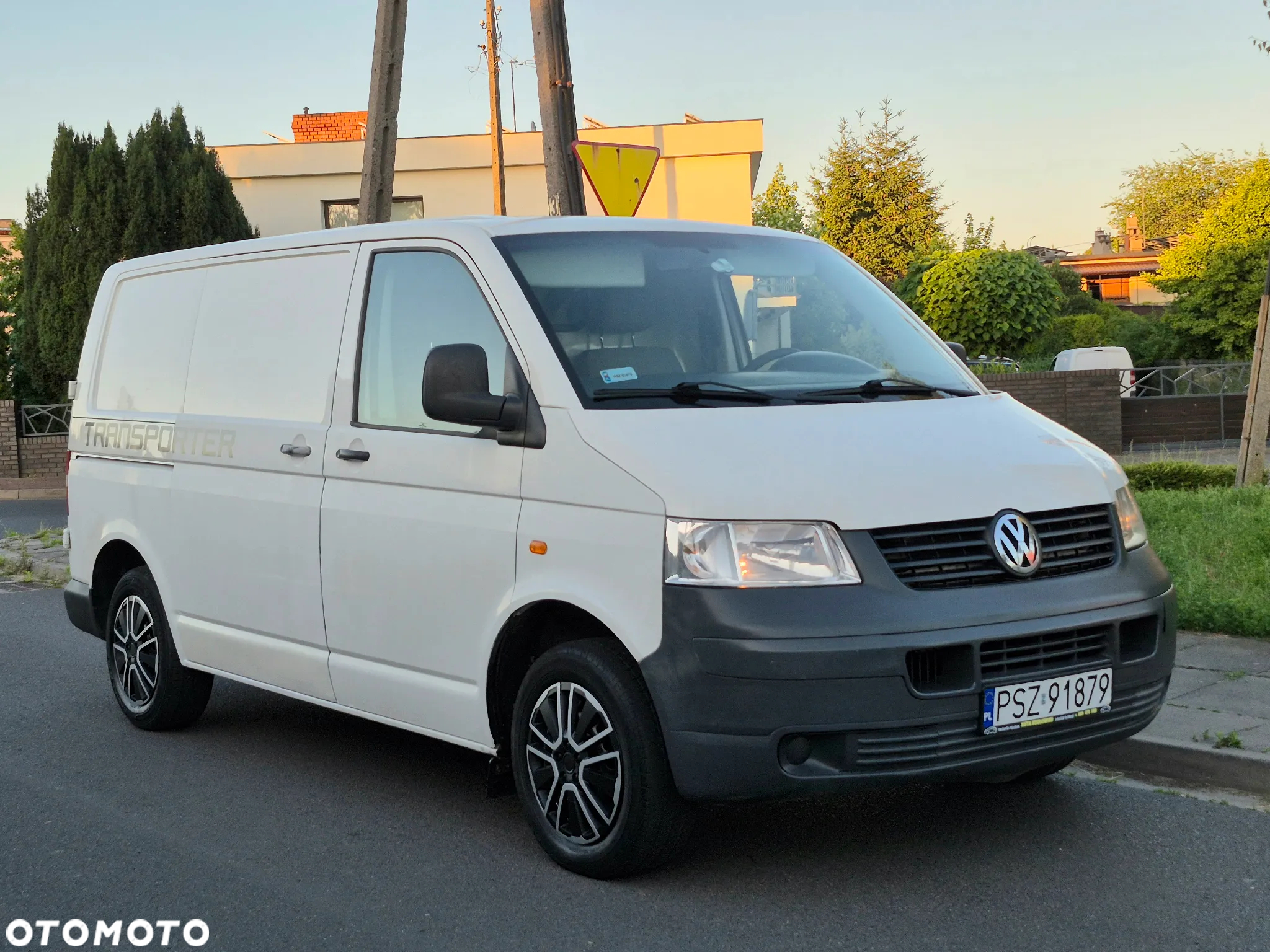 Volkswagen T5 1.9 TDI 105km. - 5