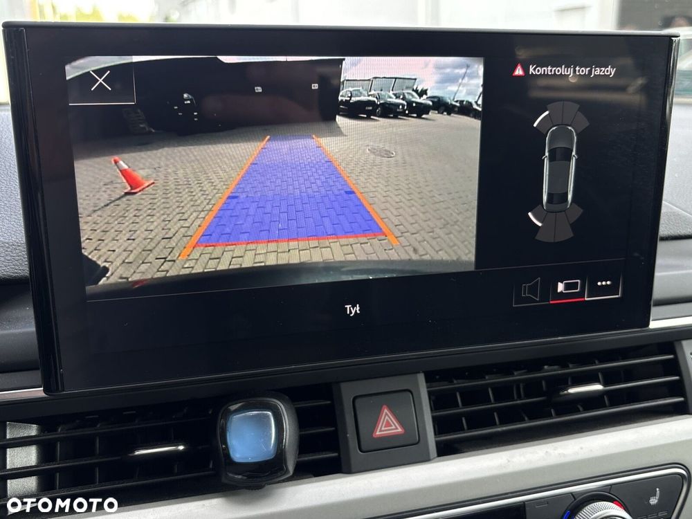 Audi A4 Limousine - 27
