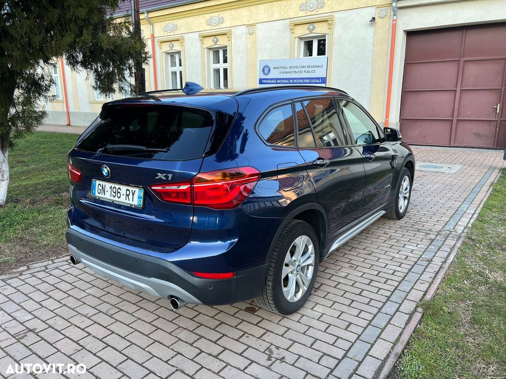 BMW X1 xDrive20d xLine - 3