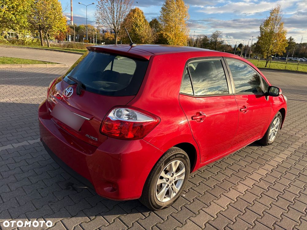 Toyota Auris 1.33 VVT-i Life - 4