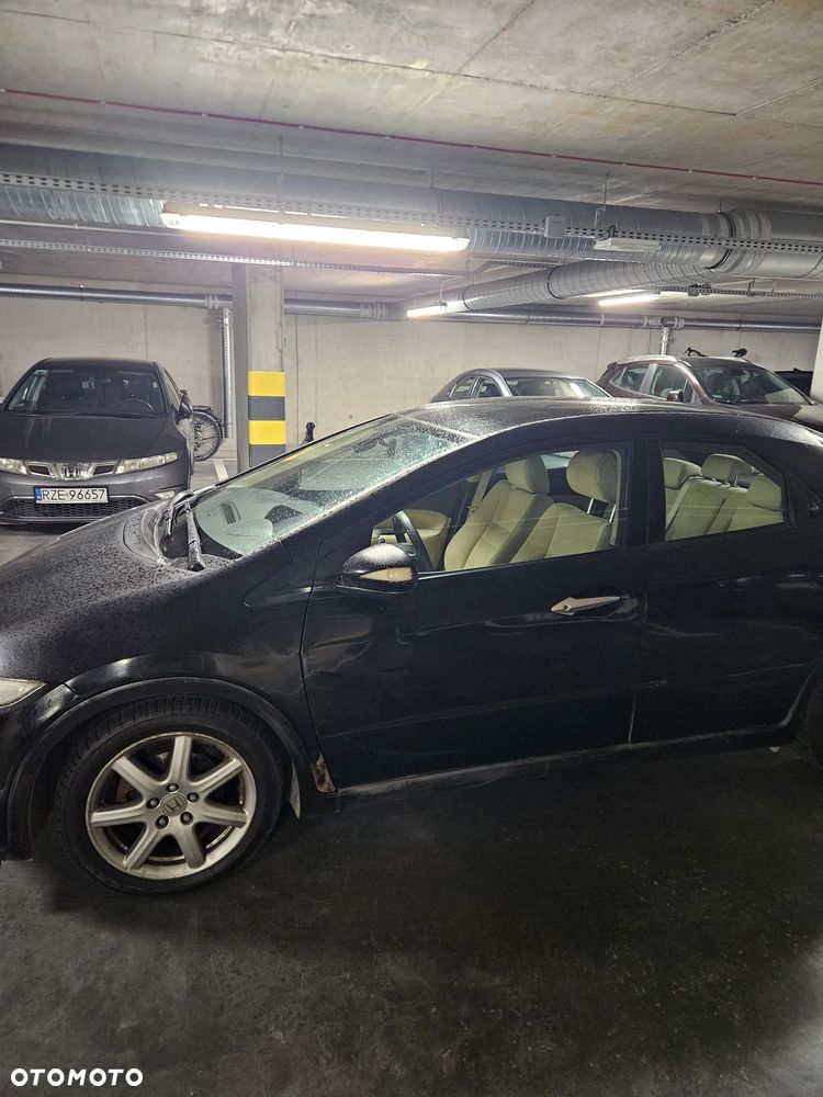 Honda Civic 2.2i-CTDi Executive - 3