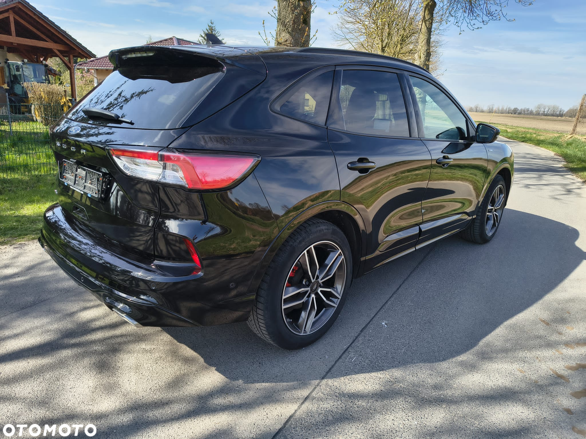 Ford Kuga 2.0 EcoBlue 4x4 ST-LINE X - 3