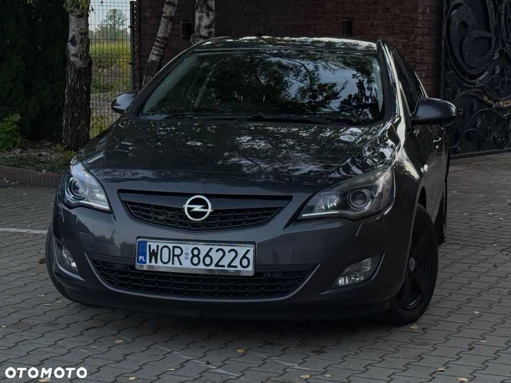 Opel Astra 1.4 T Cosmo - 6