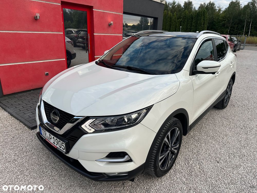 Nissan Qashqai 1.3 DIG-T TEKNA - 17