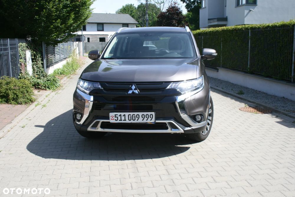 Mitsubishi Outlander 2.0 City Style 2WD - 7