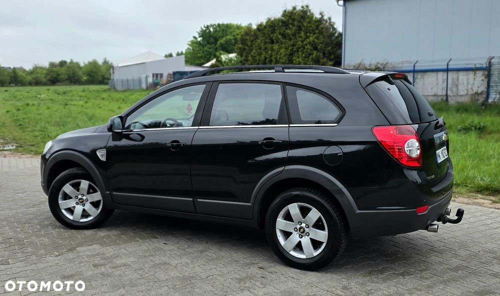 Chevrolet Captiva 2.4 4WD 7 Sitzer LT - 17