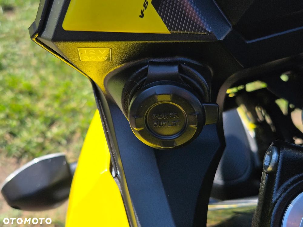 Suzuki V-STROM - 16