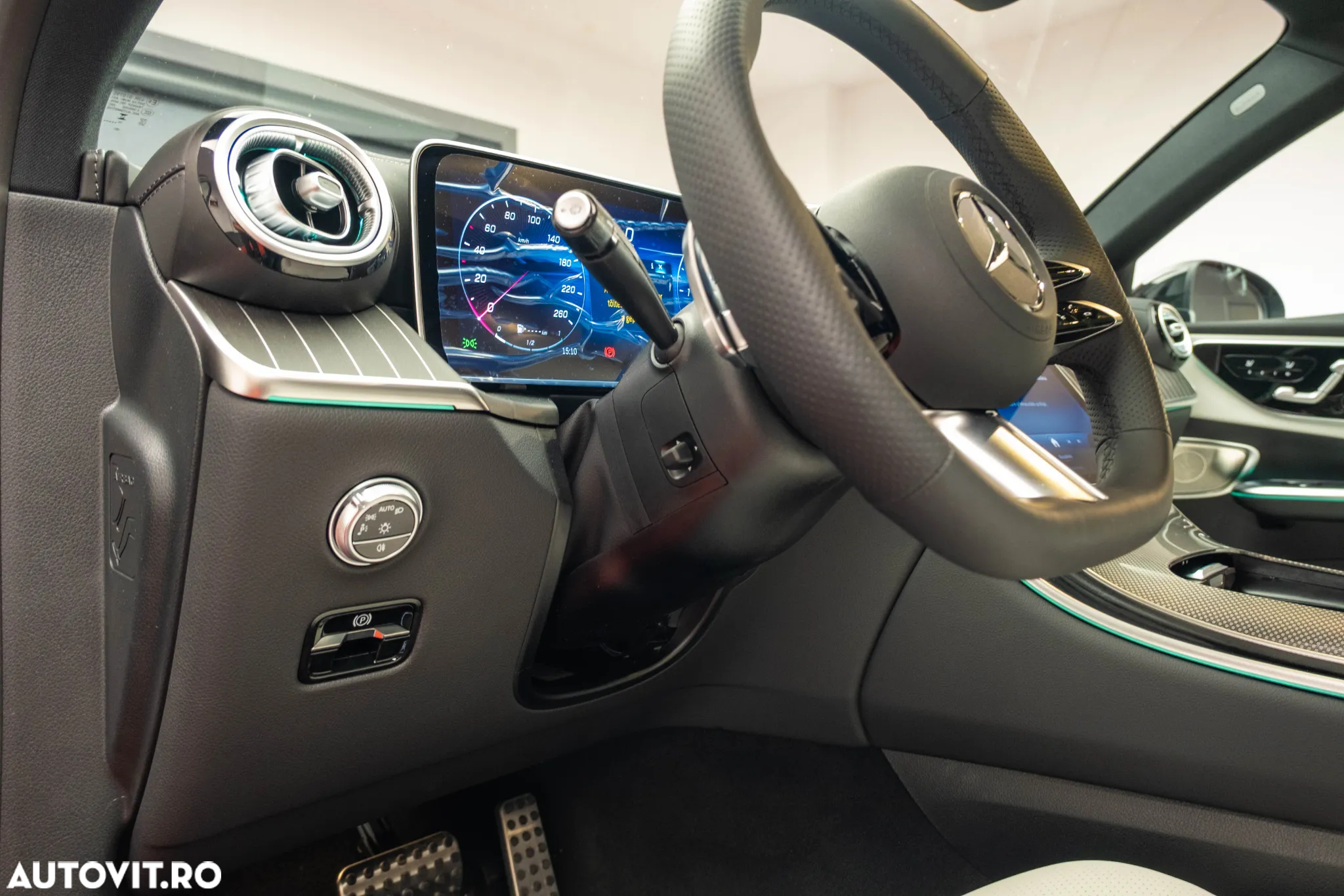 Mercedes-Benz GLC 220 d 4MATIC MHEV - 19