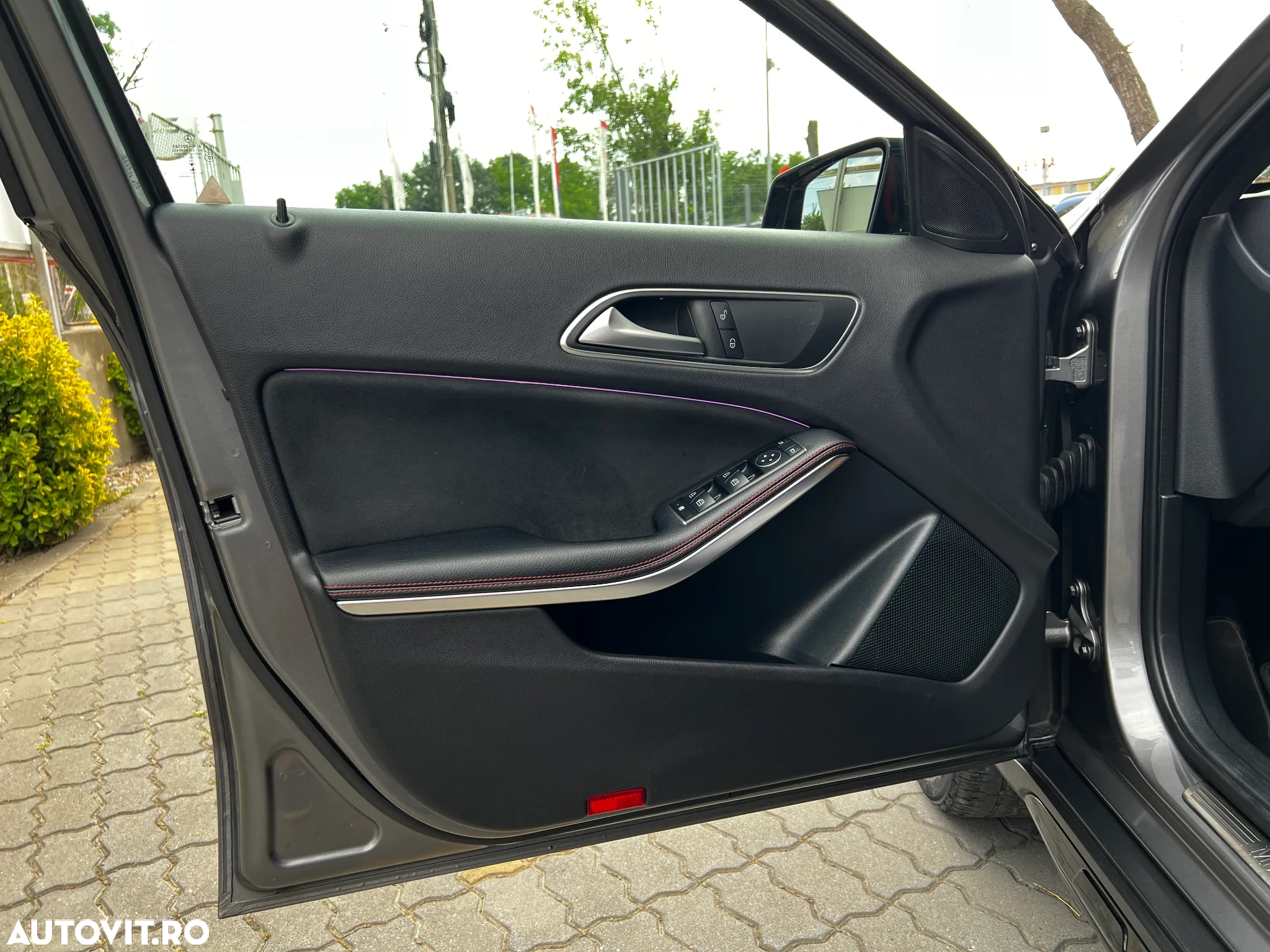 Mercedes-Benz GLA 200 d - 31