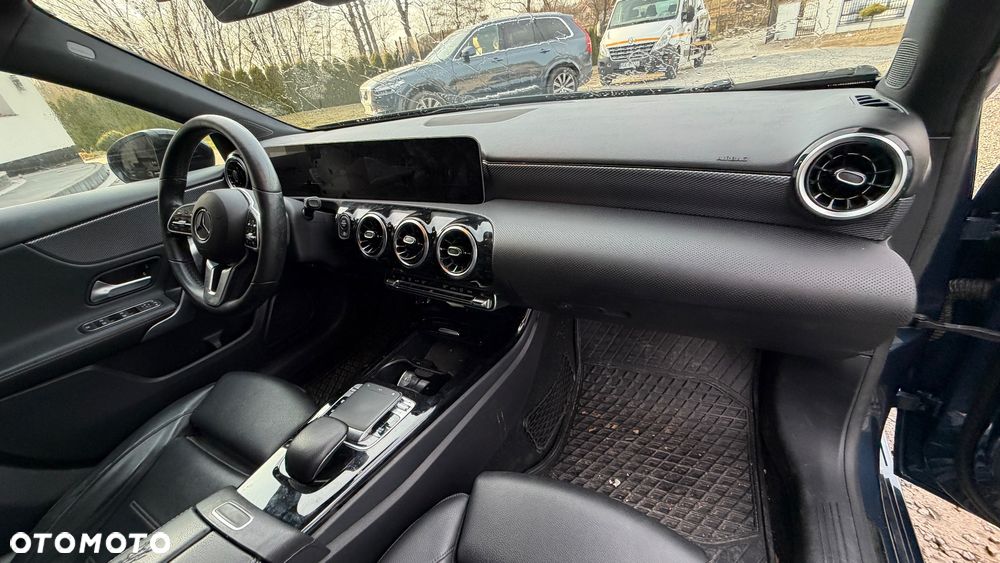 Mercedes-Benz Klasa A 180 d 7G-DCT Edition 19 - 11