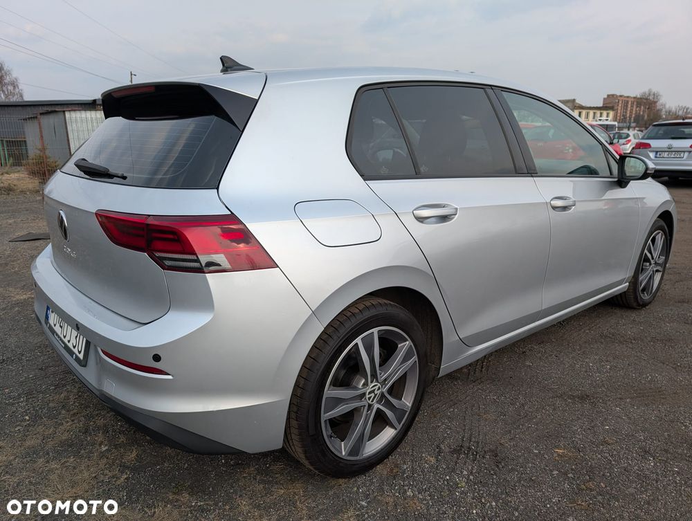 Volkswagen Golf 2.0 TDI Life - 8