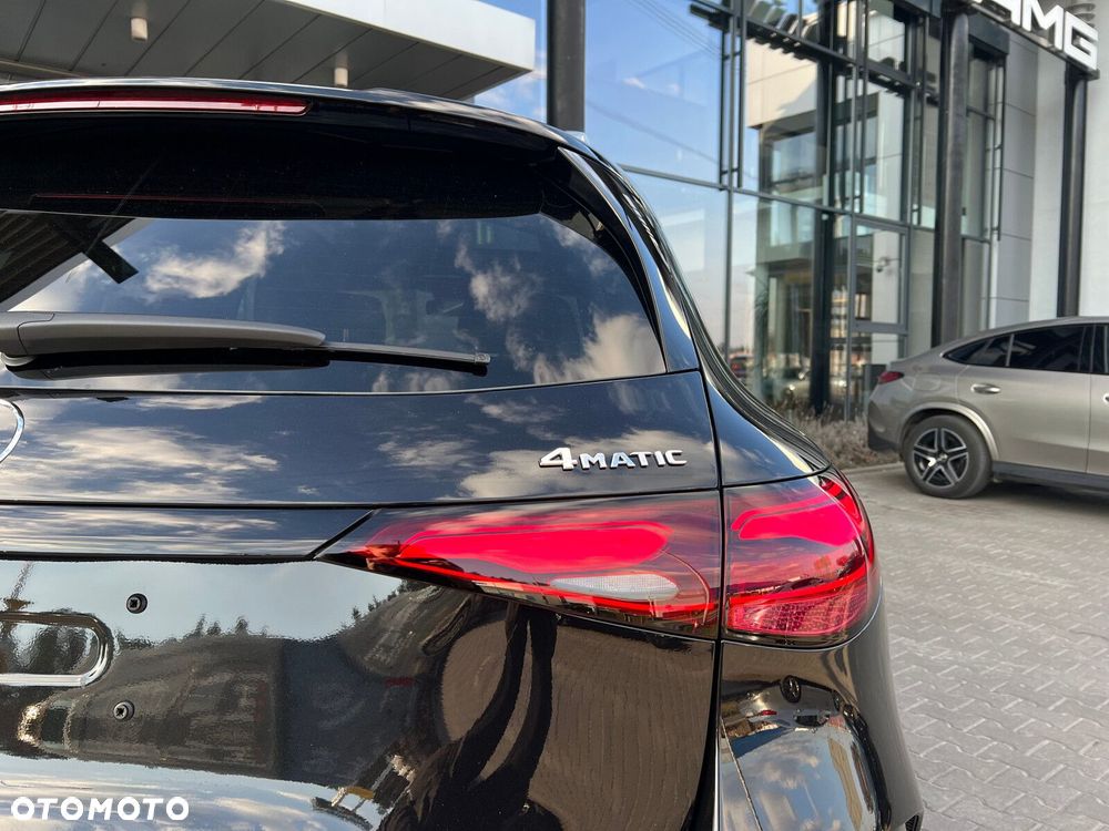 Mercedes-Benz GLC - 18