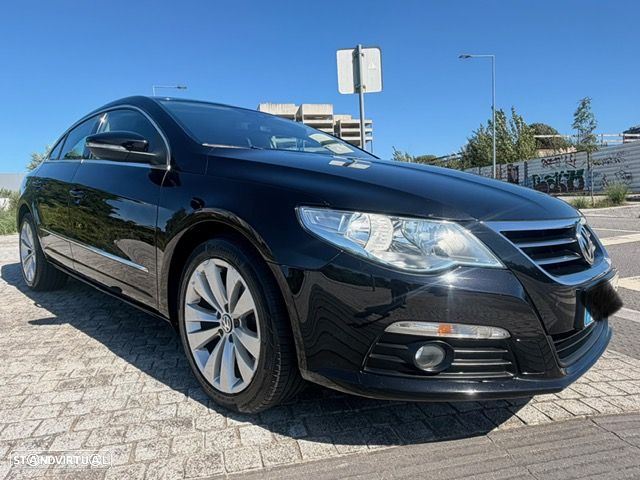 VW Passat CC 2.0 TDi BlueMotion - 39