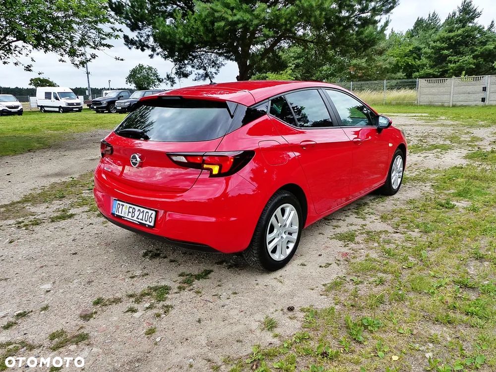 Opel Astra 1.2 T Edition S&S - 8