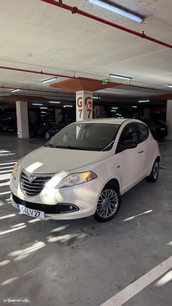 Lancia Ypsilon 1.2 S&S Urban - 2