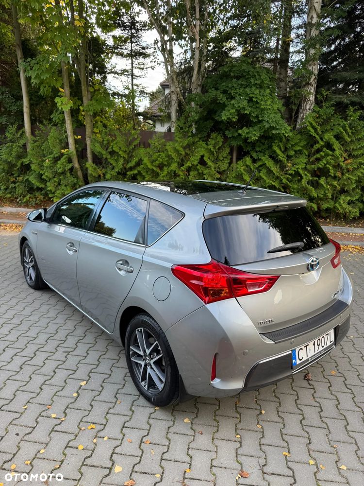 Toyota Auris - 16