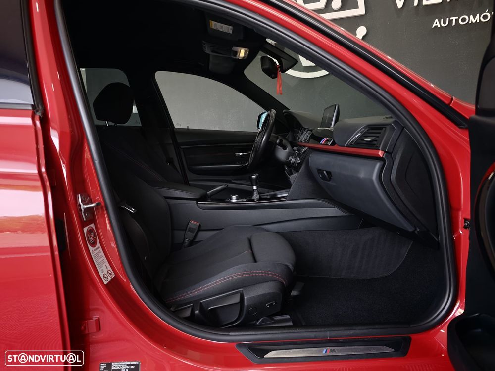 BMW 320 d Pack M - 39