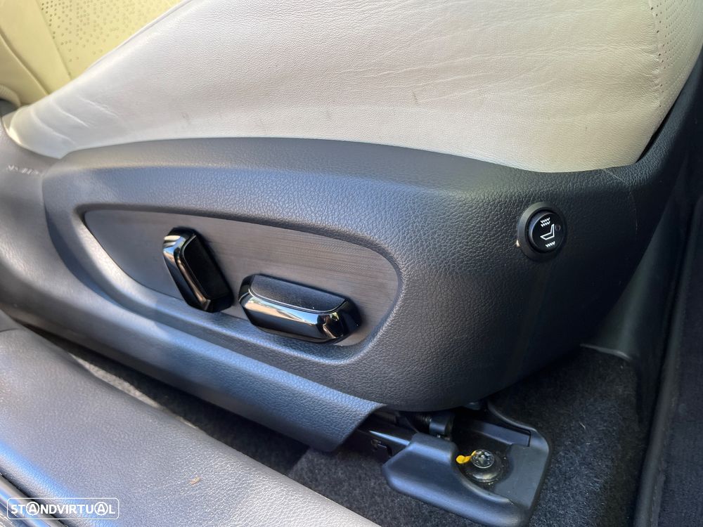 Lexus UX 300e Executive Line - 33