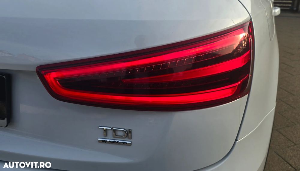 Audi Q3 2.0 TDI Quattro S tronic - 24