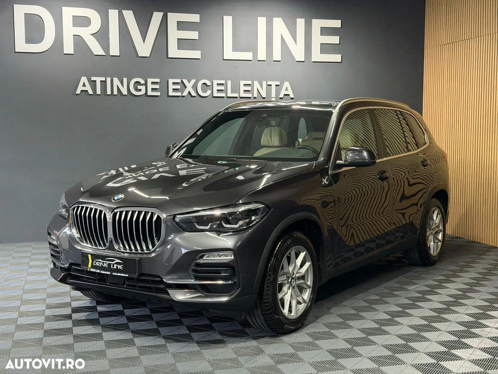 BMW X5 xDrive45e - 1