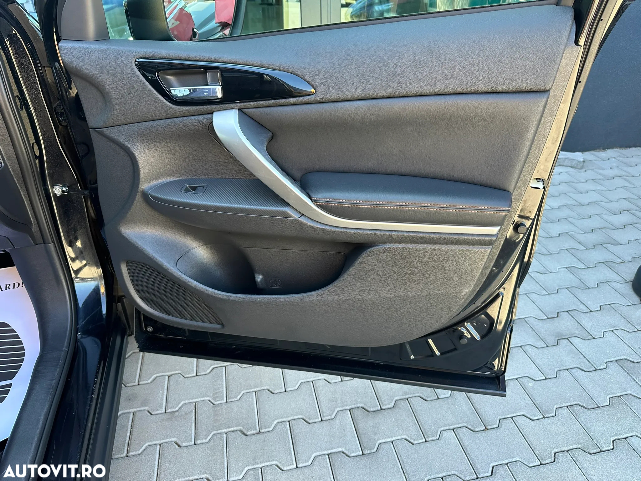 Mitsubishi Eclipse-Cross 1.5 T-MIVEC ClearTec CVT 2WD Diamant Edition Plus - 24