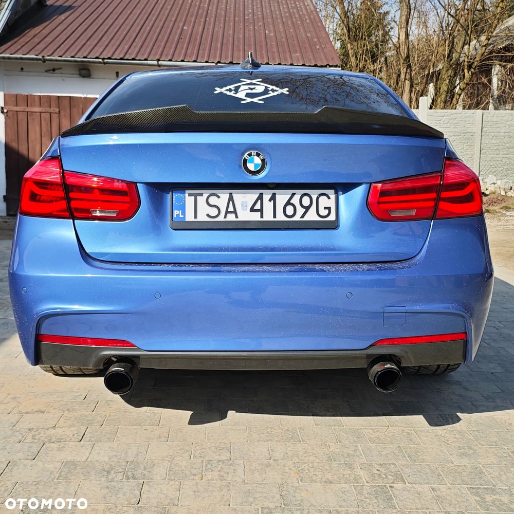 BMW Seria 3 335i Sport Line - 2