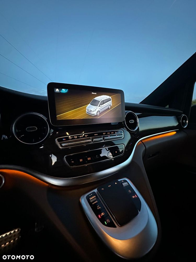 Mercedes-Benz Klasa V 300 d 9G-Tronic Avantgarde (ekstra dł) - 15