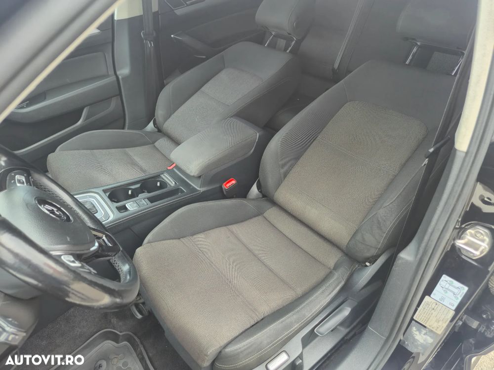 Volkswagen Passat 1.6 TDI (BlueMotion Technology) DSG Comfortline - 25