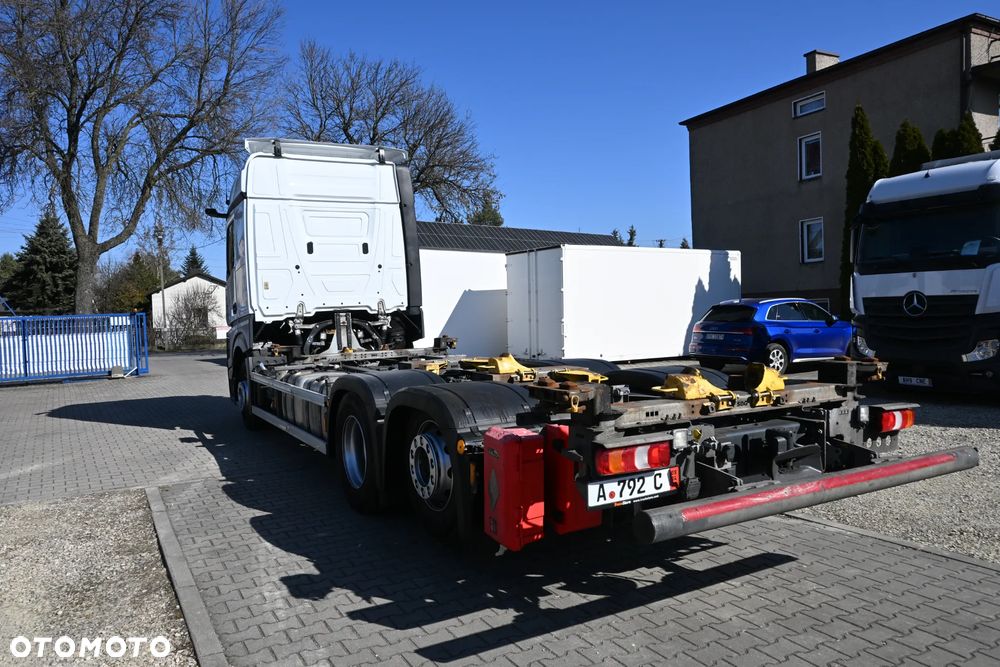 Mercedes-Benz Actros 2548 BDF 4,90 rozstaw 7,82 m - 4