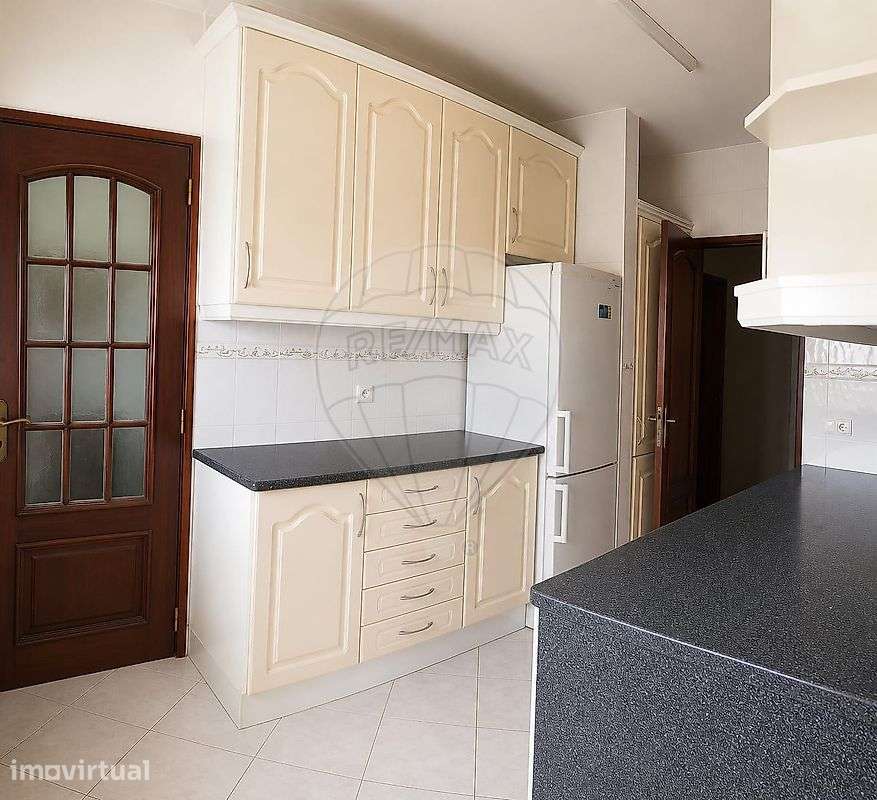 Apartamento T2 para venda - Grande imagem: 2/31