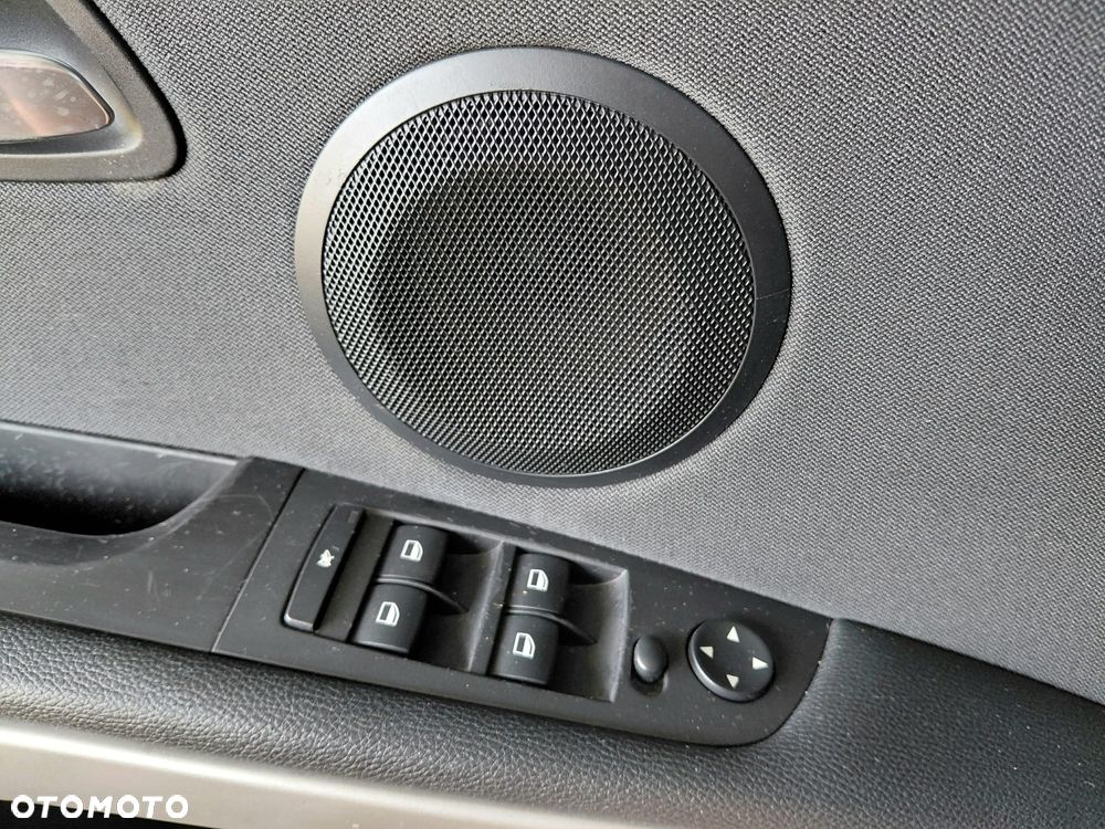 BMW Seria 3 - 18