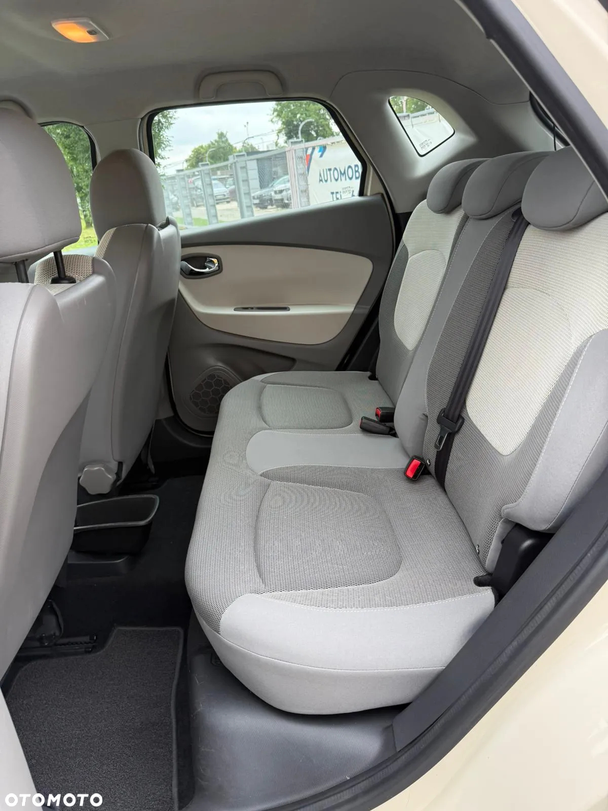 Renault Captur (ENERGY) TCe 90 INTENS - 11