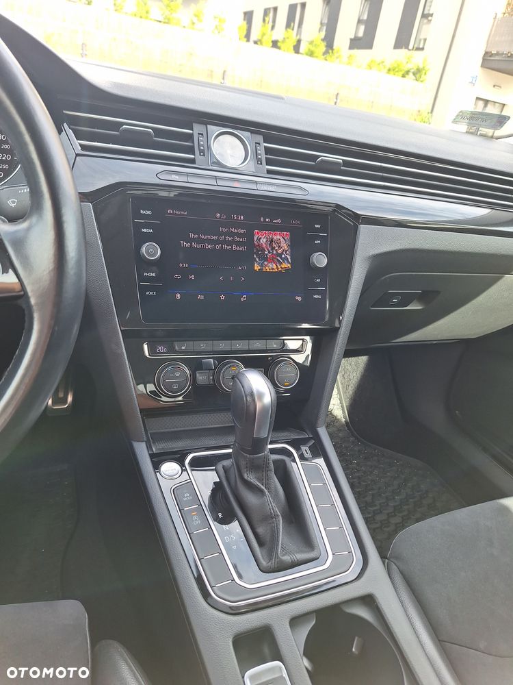 Volkswagen Arteon 2.0 TSI Elegance DSG - 24