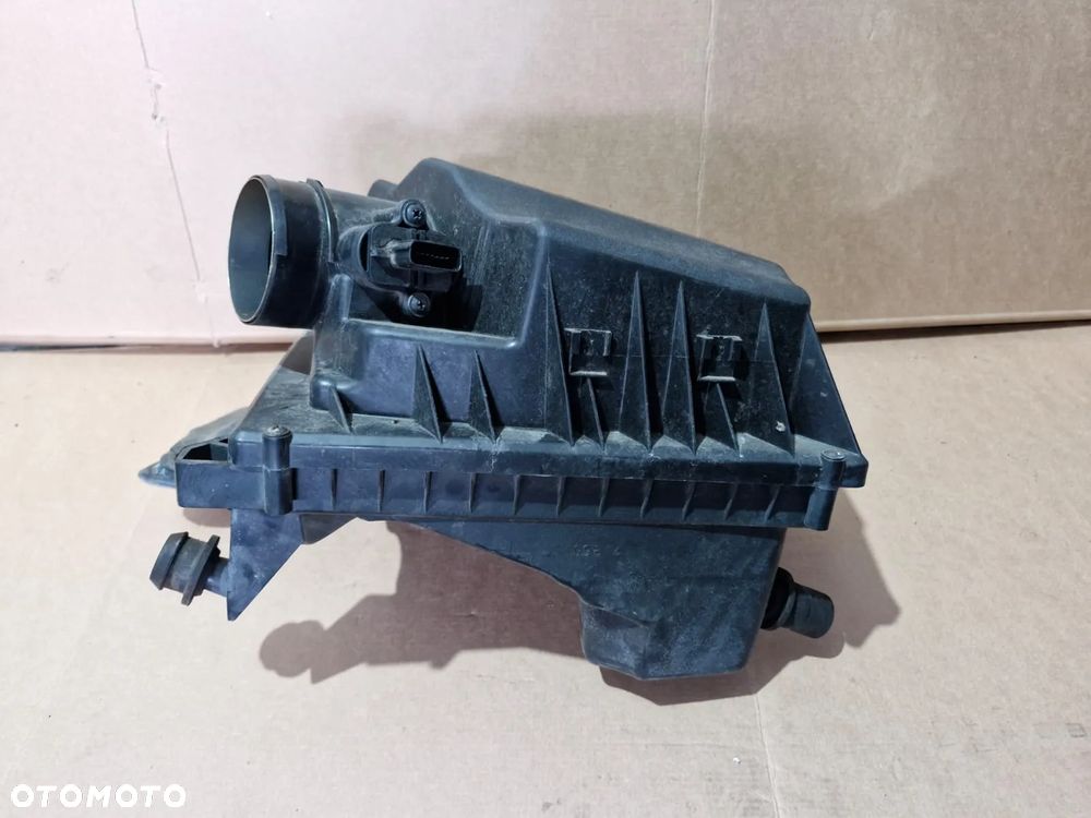 Obudowa filtra powietrza Opel Zafira C 1.4 turbo 13325780 - 3