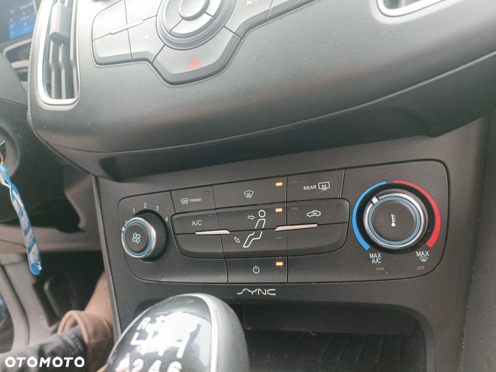 FORD FOCUS MK3 10-19 LIFT 2016 r. panel nawiewu klimatyzacji  * - 3