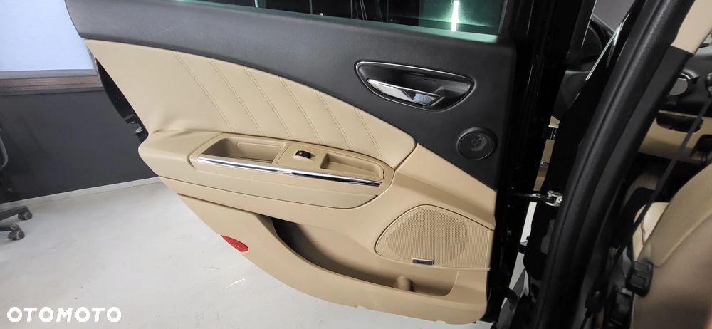 Lancia Delta 1.4 T-Jet 16v Oro - 17