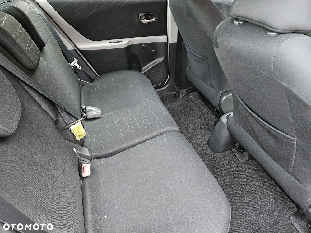 Toyota Yaris 1.3 VVT-i Cool - 7