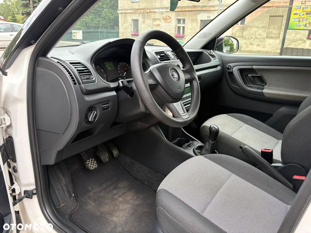 Skoda Fabia 1.2 HTP Ambition - 9