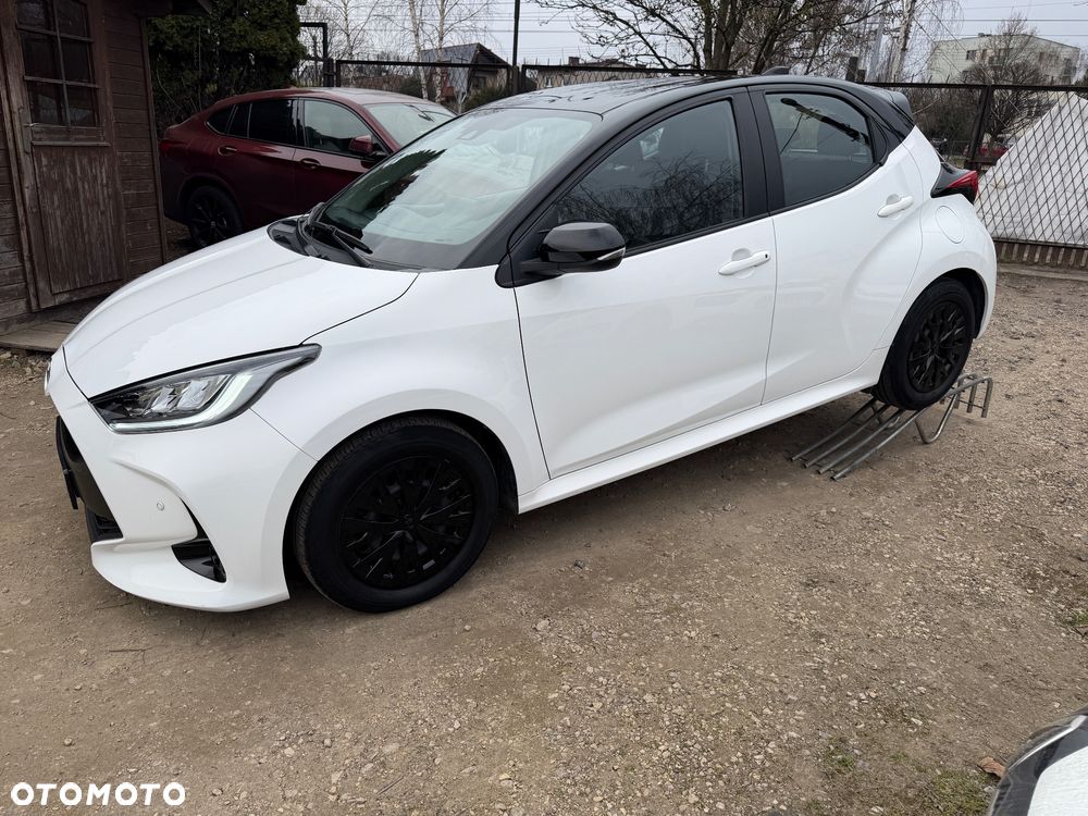 Toyota Yaris Hybrid 1.5 Executive - 10
