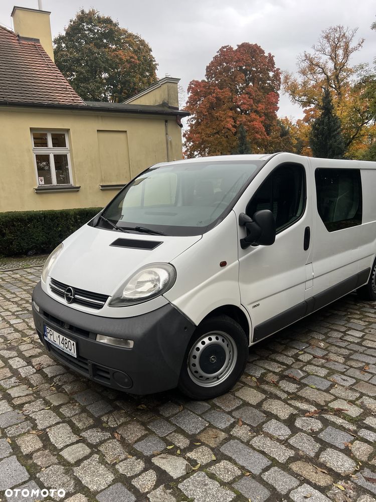Opel Vivaro 2.5 CDTI L2H1 - 8